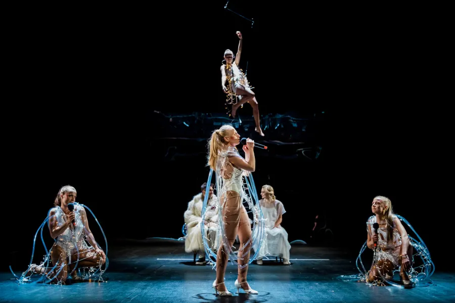 Elżbieta Zajko, Joanna Koc, Agnieszka Skrzypczak, Natalia Klepacka, Krzysztof Wach, Zofia Stafiej, fot. Krzysztof Bieliński