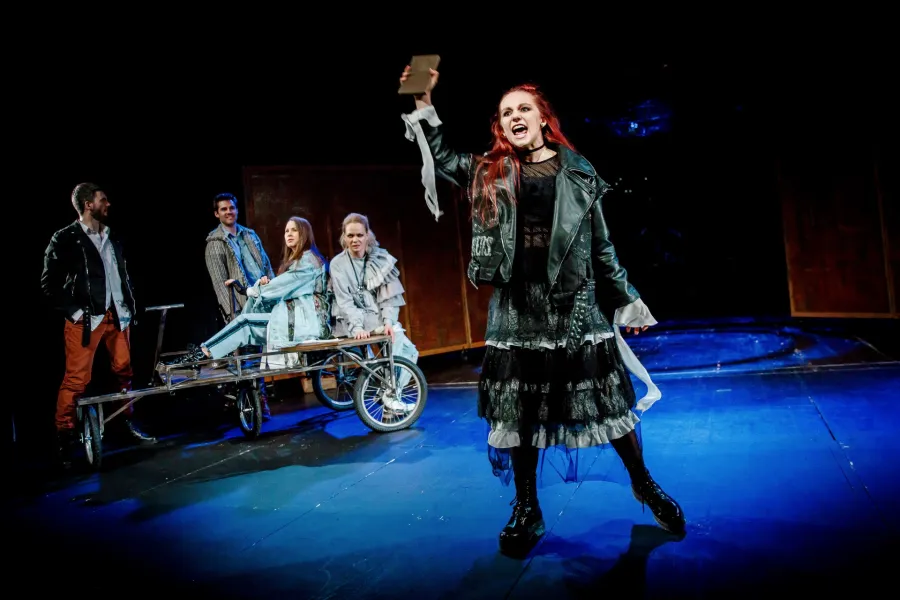 Szymon Rząca, Karol Puciaty, Aleksandra Posielężna, Anna Sarna, Eliza Sondaj, fot. Krzysztof Bieliński