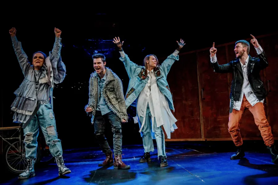 Anna Sarna, Karol Puciaty, Aleksandra Posielężna, Szymon Rząca, fot. Krzysztof Bieliński