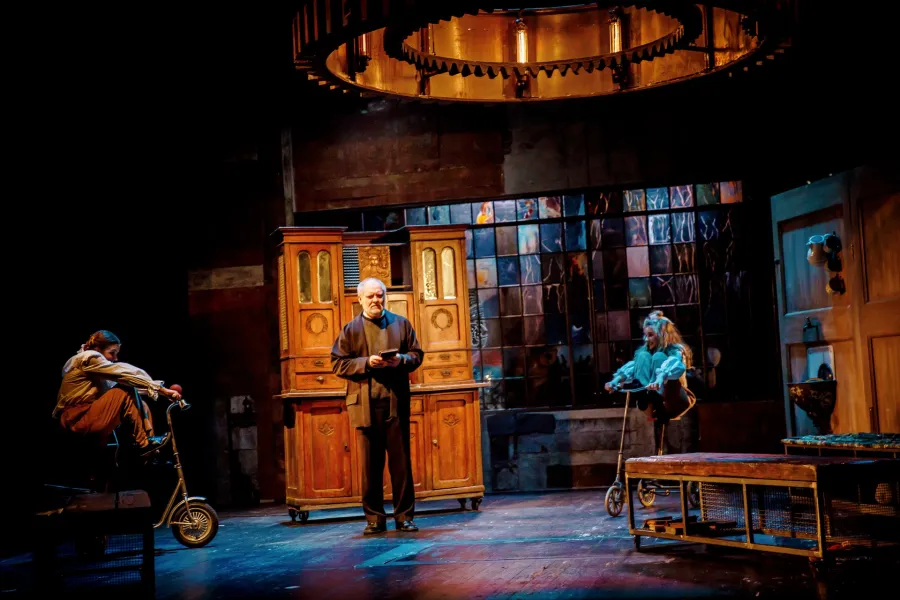 Klaudia Kuźmińska, Robert Latusek, Sara Lityńska, fot. Krzysztof Bieliński