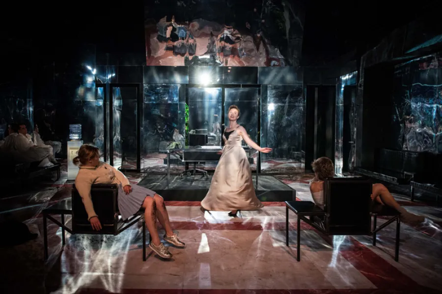 zdjęcie do spektaklu Wassa Żeleznowa, fot. Magda Hueckel 