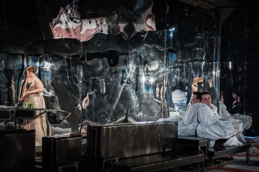 zdjęcie do spektaklu Wassa Żeleznowa, fot. Magda Hueckel 