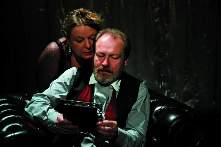 zdjęcie ze spektaklu Przed odejściem w stan spoczynku, fot. Ryszard Warcholiński 