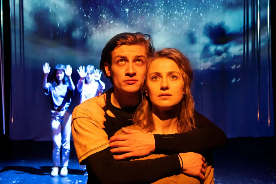 zdjęcie do spektaklu Dzieci widzą duchy, fot. Mariusz Grzegorzek  