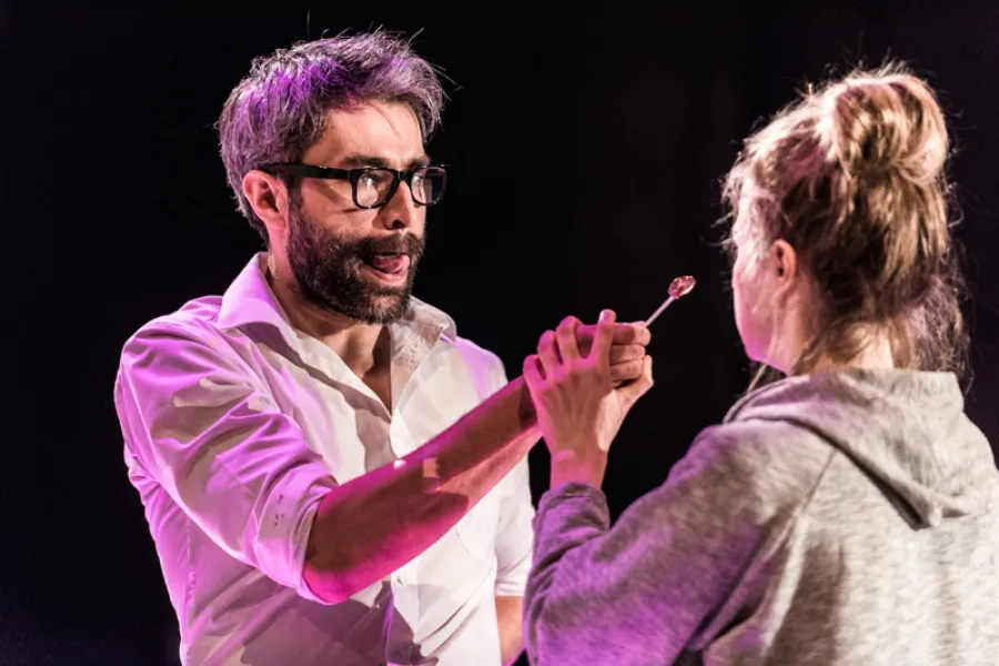 zdjęcie ze spektaklu Idioci, fot. Greg Noo-Wak 