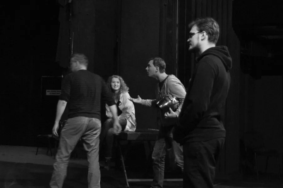 zdjęcie ze spektaklu Książę niezłomny, fot. Magda Hueckel 