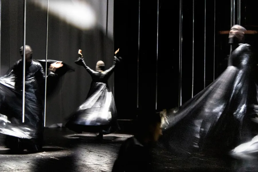 zdjęcie ze spektaklu Dzieci widzą duchy, fot. Mariusz Grzegorzek