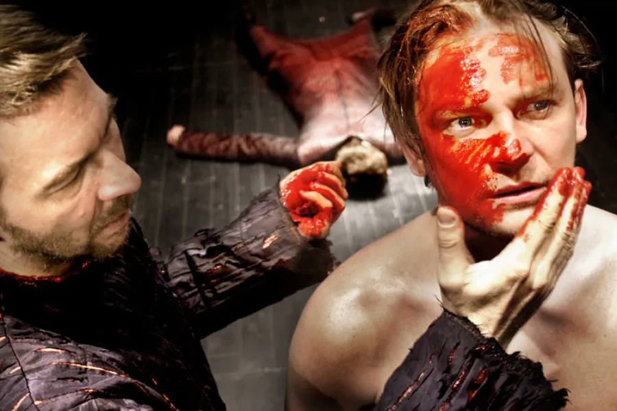 zdjęcie ze spektaklu Makbet, fot. Szymon Lenkowski, Tymoteusz Lekler