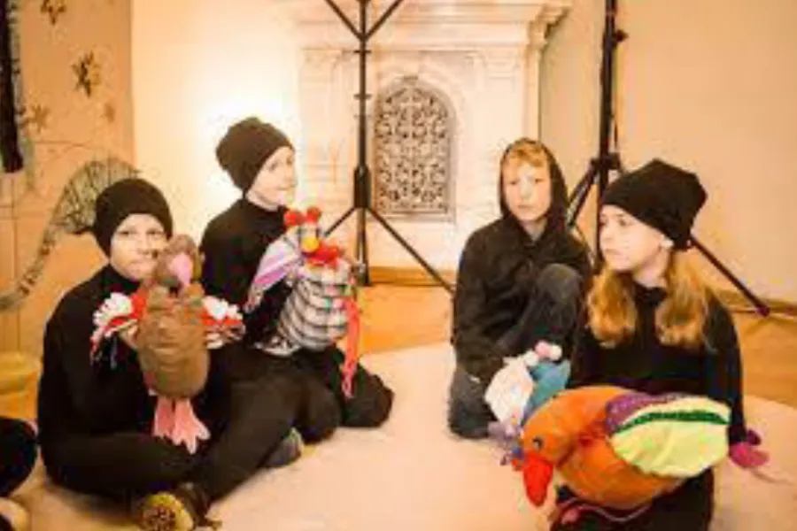 Zdjęcie ze spektaklu Jak ptaszki studiowały Torę - bajka