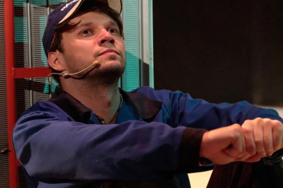 zdjęcie do spektaklu Listy na (nie)wyczerpanym papierze, fot. Andrzej Wencel