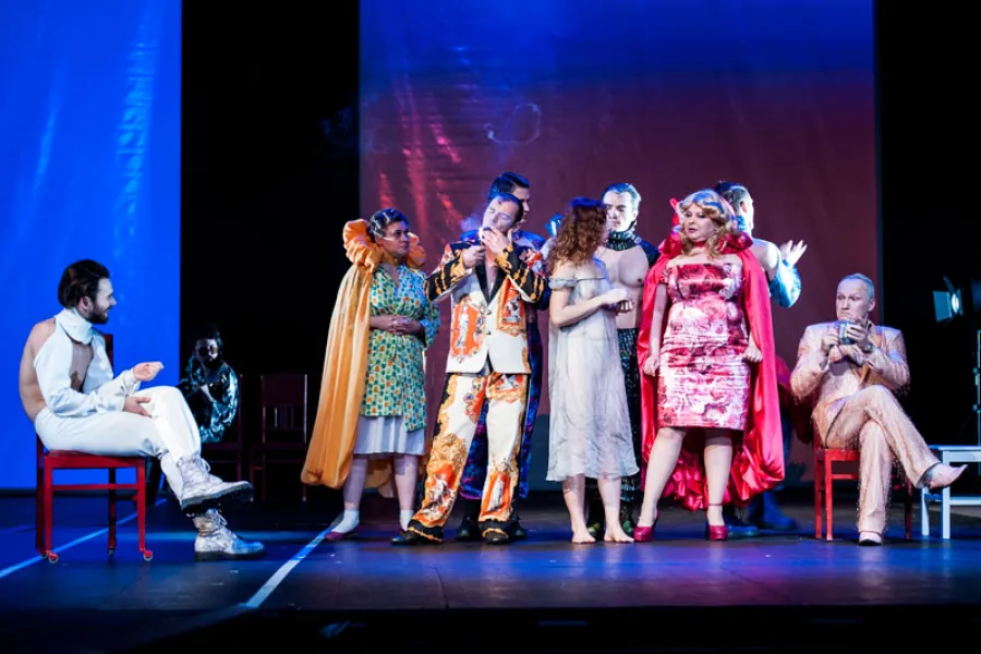 zdjęcie ze spektaklu Iwona, ksieżniczka Burgunda, fot. zdjęcie ze spektaklu Idioci, fot. Greg Noo-Wak 