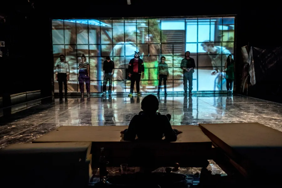 zdjęcie ze spektaklu Idioci, fot. Greg Noo-Wak 