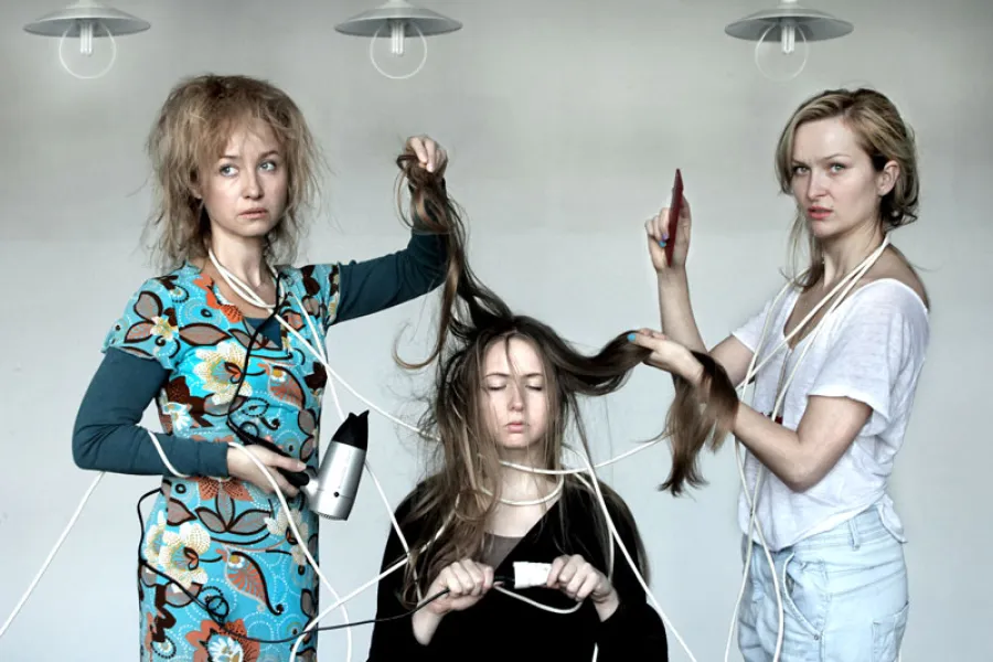 zdjęcie ze spektaklu Posprzątane, fot. Mariusz Grzegorzek