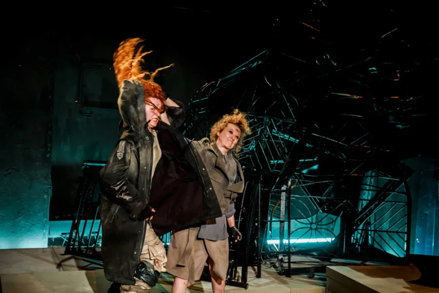 zdjęcie ze spektaklu Filoktet, fot. Krzysztof Bieliński