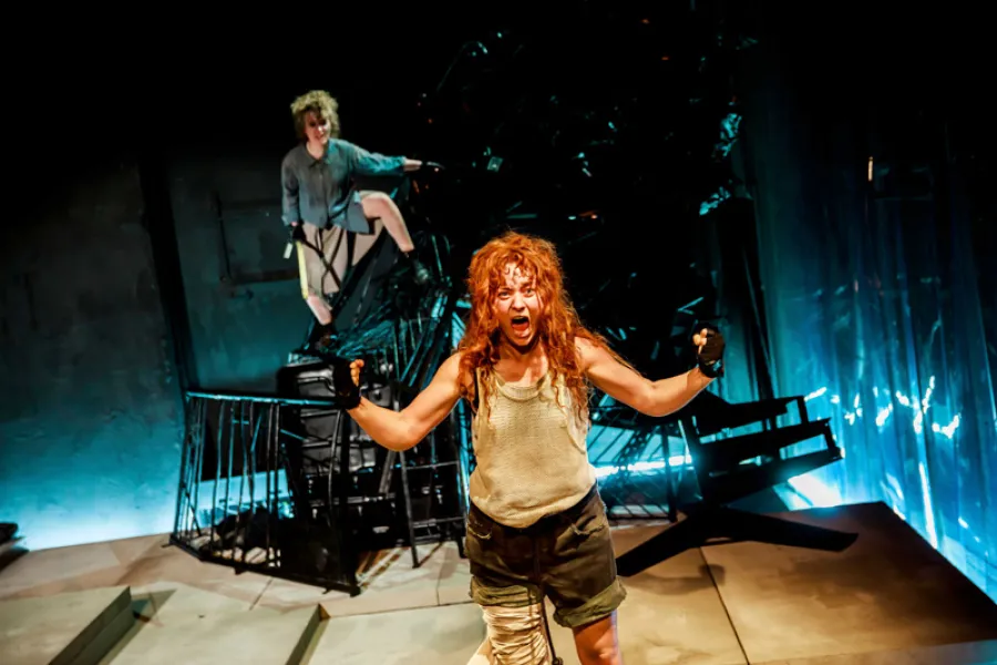 zdjęcie ze spektaklu Filoktet, fot. Krzysztof Bieliński