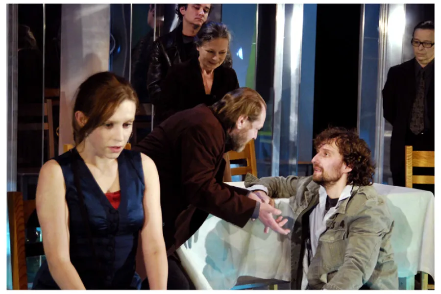 zdjęcie ze spektaklu Ślub, fot. Greg Noo-Wak 