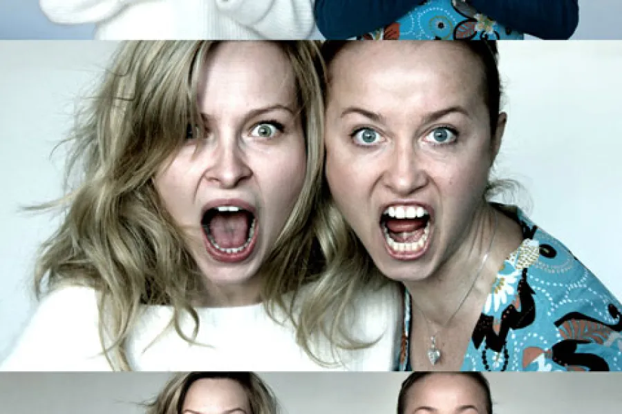 zdjęcie ze spektaklu Posprzątane, fot. Mariusz Grzegorzek