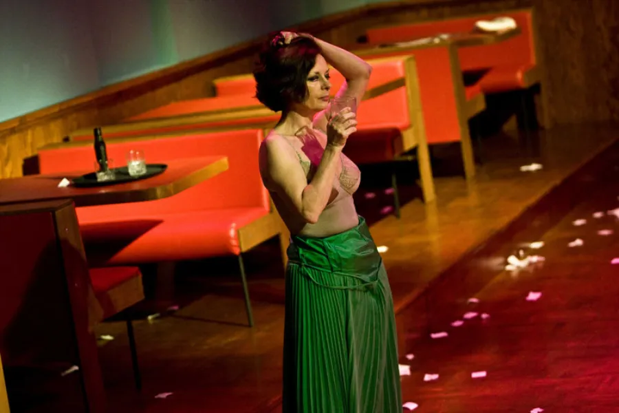 zdjęcie ze spektaklu Kaskada, fot. Krzysztof Bieliński