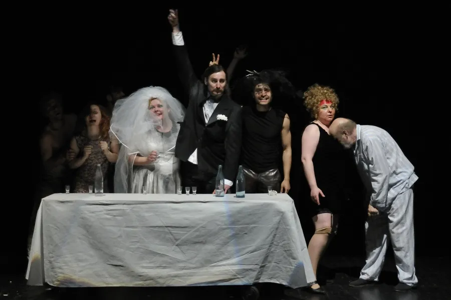 zdjęcie ze spektaklu Apokalipsa, fot. Greg Noo-Wak