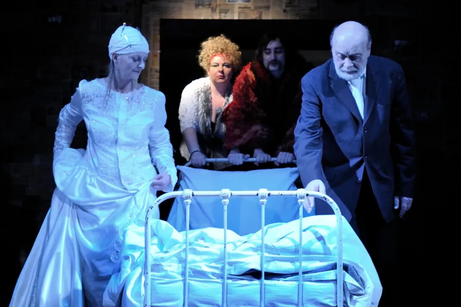 zdjęcie ze spektaklu Apokalipsa, fot. Greg Noo-Wak