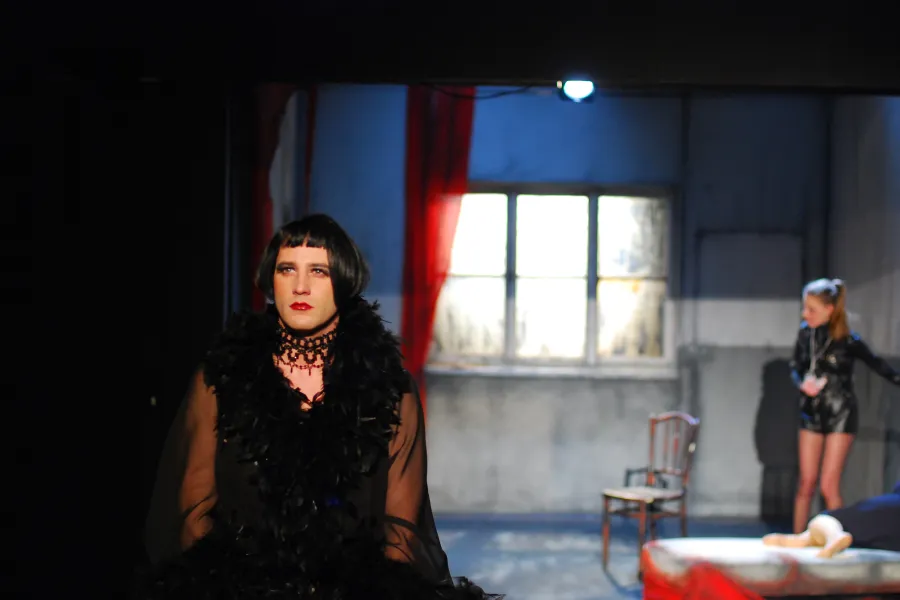 zdjęcie ze spektaklu Balkon, fot. Greg Noo-Wak