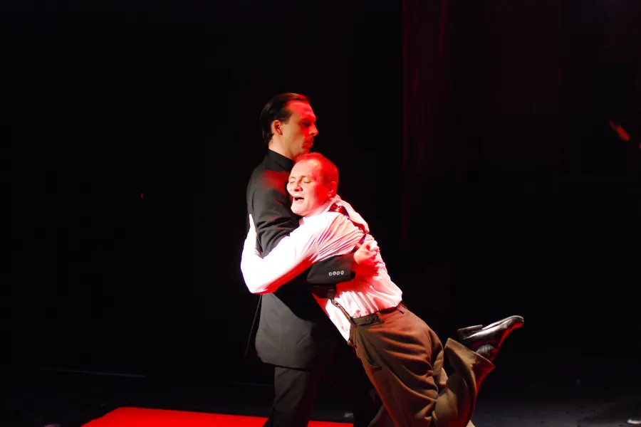 zdjęcie ze spektaklu Balkon, fot. Greg Noo-Wak