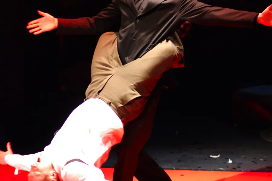 zdjęcie ze spektaklu Balkon, fot. Greg Noo-Wak