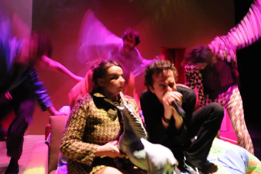 scena zbiorowa | fot. Greg Noo-Wak