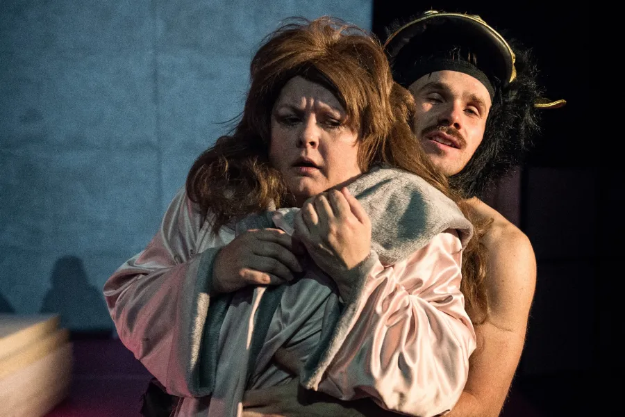 zdjęcie ze spektaklu Bang Bang, fot. Magda Hueckel 