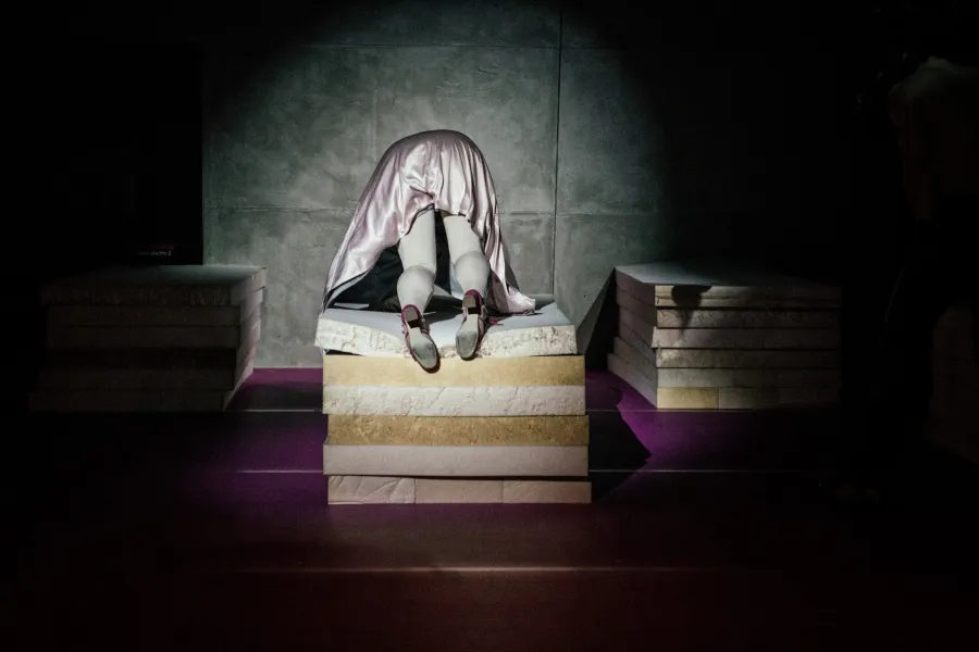 zdjęcie ze spektaklu Bang Bang, fot. Magda Hueckel 