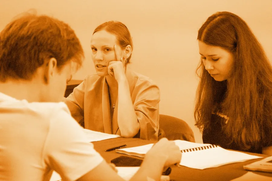 Kartoteka, próba stolikowa, fot. Marcin Nowak