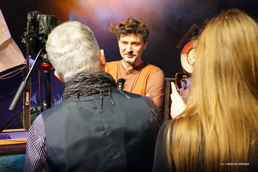 Marcin Włodarski, próba medialna spektaklu „Tylko jeden dzień”, fot. Marcin Nowak 