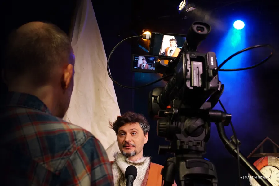 Marcin Włodarski, próba medialna spektaklu „Tylko jeden dzień”, fot. Marcin Nowak 