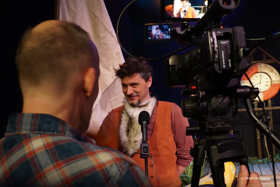 Marcin Włodarski, próba medialna spektaklu „Tylko jeden dzień”, fot. Marcin Nowak 