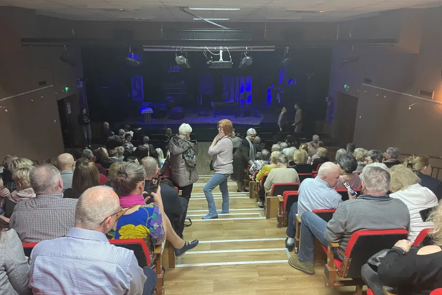 spektakl „Dwoje", Wojewódzkie Jaracza Wędrówki w Tomaszowie Mazowieckim