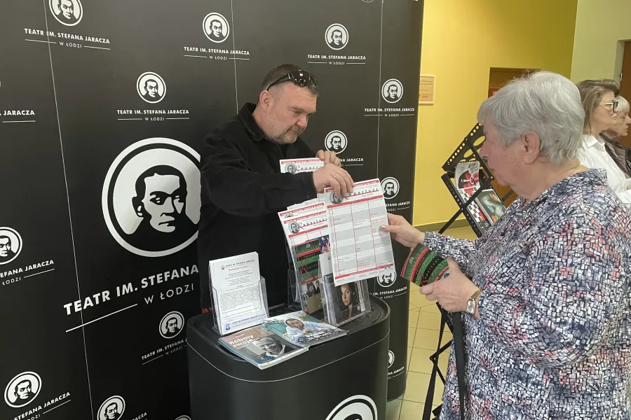 spektakl „Dwoje", Wojewódzkie Jaracza Wędrówki w Tomaszowie Mazowieckim