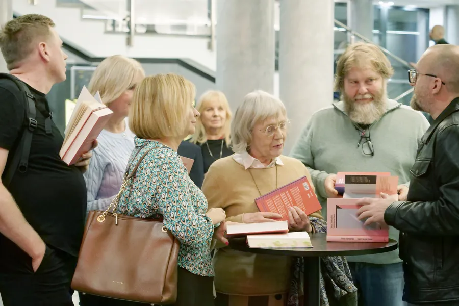 Rozmowy na czas chaosu z Tomaszem Stawiszyńskim