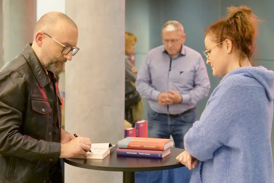 Rozmowy na czas chaosu z Tomaszem Stawiszyńskim